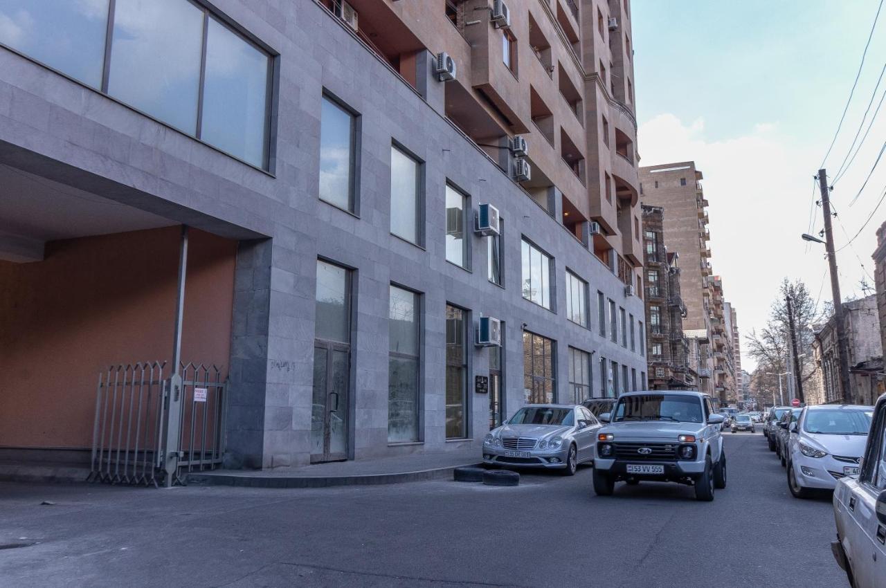 Stay Inn Apartments At Buzand 13 Street Γιερεβάν Εξωτερικό φωτογραφία