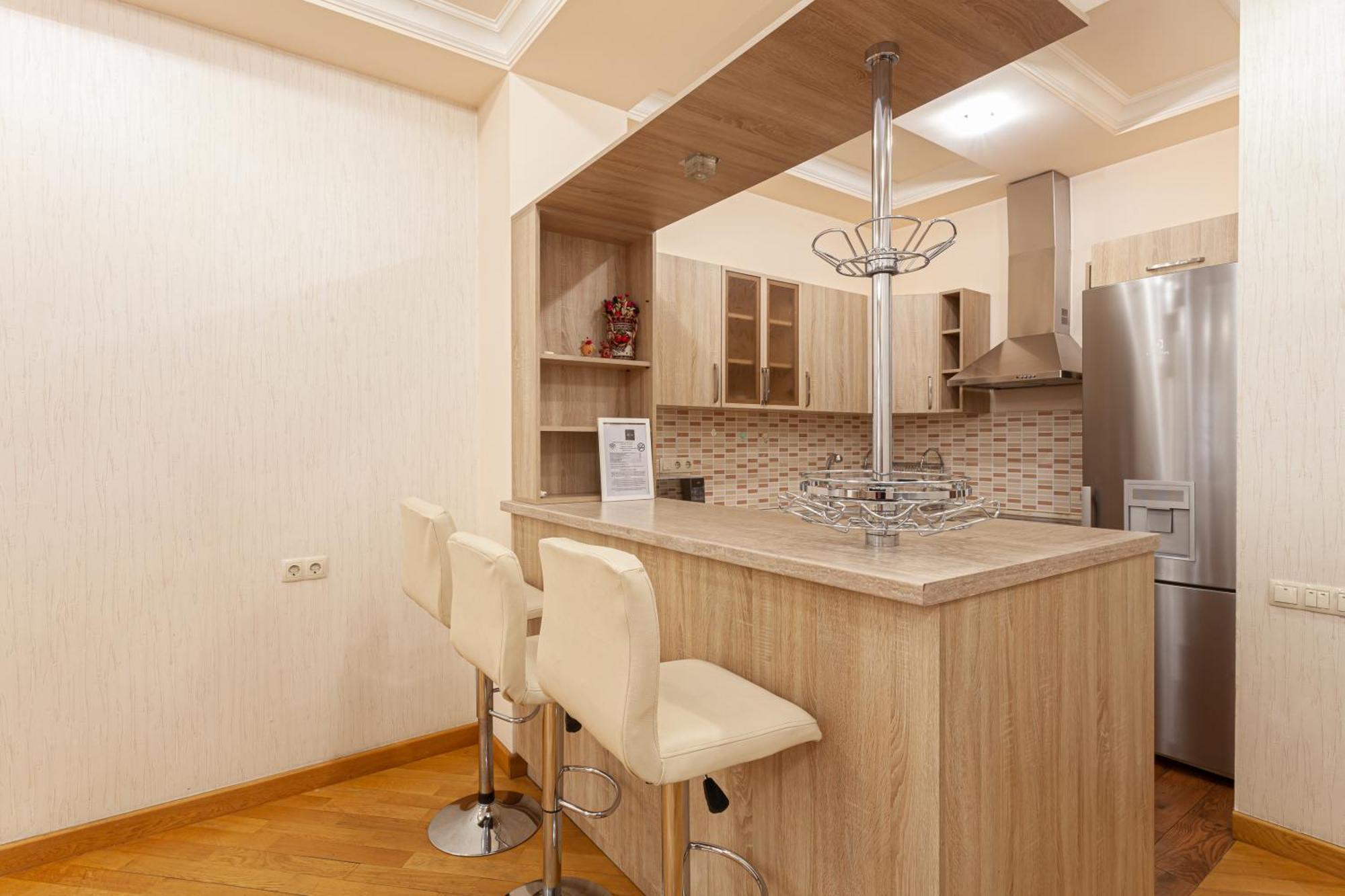 Stay Inn Apartments At Buzand 13 Street Γιερεβάν Εξωτερικό φωτογραφία