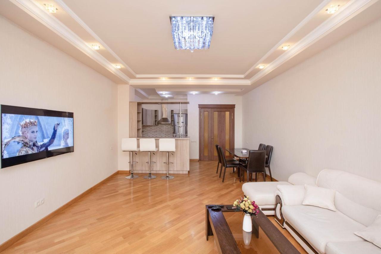 Stay Inn Apartments At Buzand 13 Street Γιερεβάν Εξωτερικό φωτογραφία